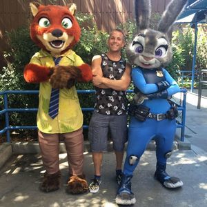 Meet your Posher, Adam